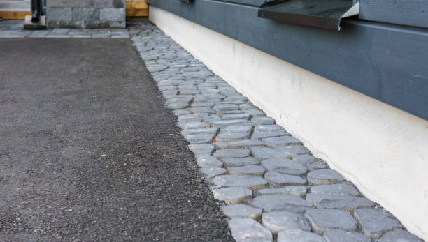 Best Driveway Pavers Near Me  in Farmington, IL